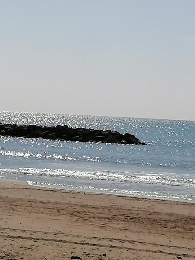 Studio cabine valras plage 300m de la mer Exterior foto